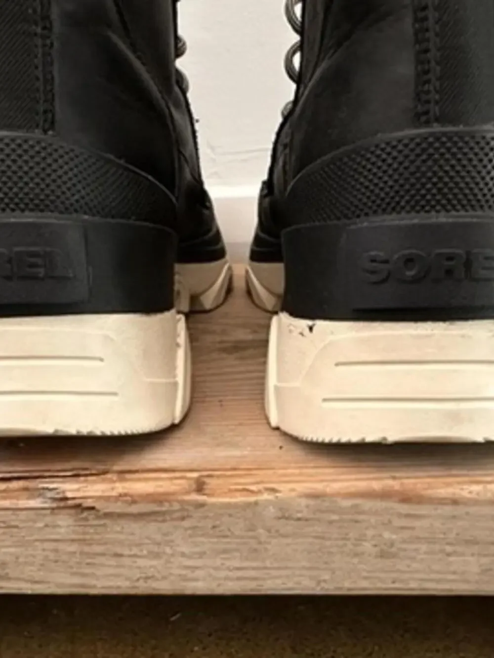 Sorel Brex Lace Waterproof Booties Size 8‎ Black Chalk